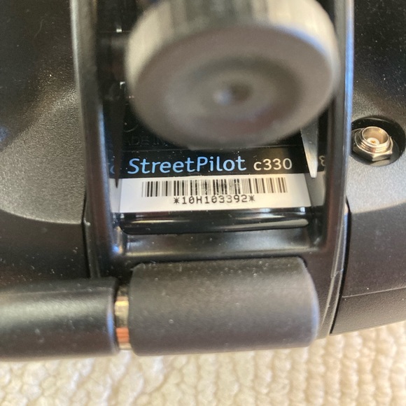 {Garmin} StreetPilot c330 GPS Navigation System - Picture 4 of 4